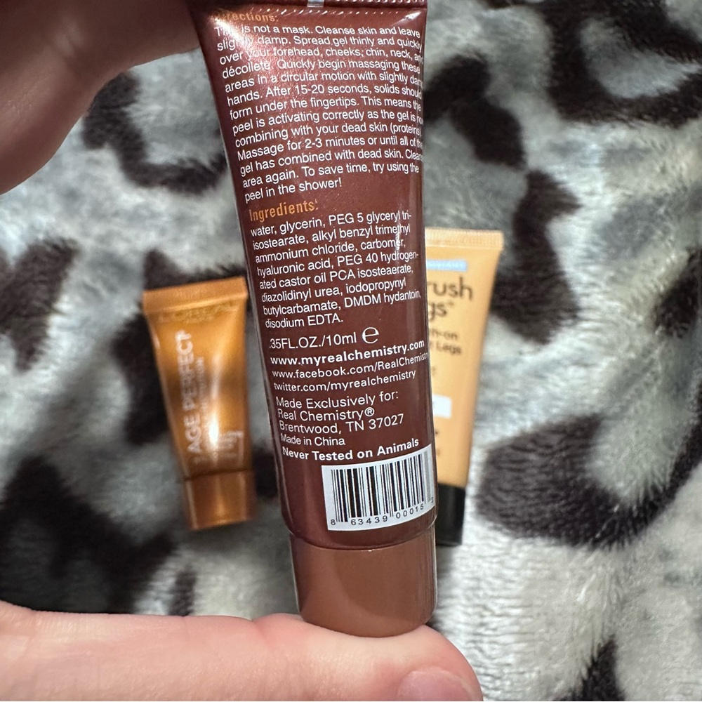 Self Tan Sample Bundle - Picture 4 of 5